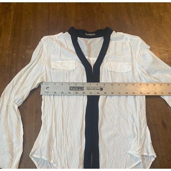 Express Shirt Women X Small White Long Sleeve  Button Down Blouse Top - Picture 4 of 5